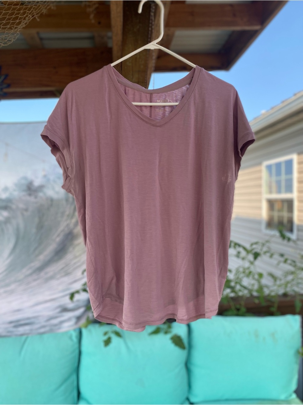 Women’s Mondetta Mauve V-Neck Tee